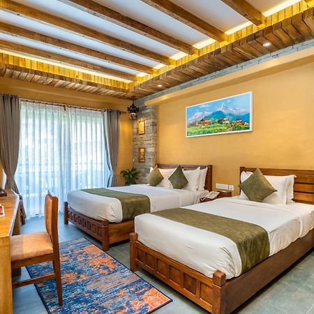Bar Peepal Resort Pókhara Exteriér fotografie Deluxe Room