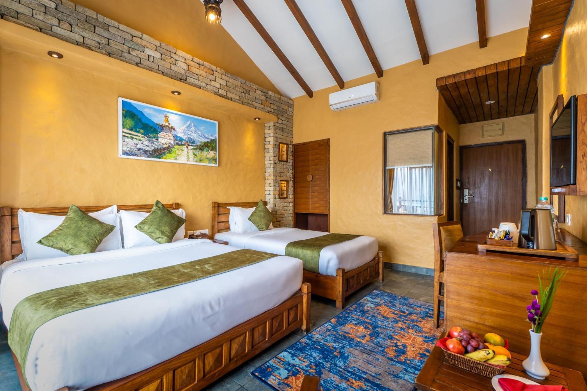 Bar Peepal Resort Pókhara Exteriér fotografie Deluxe Room