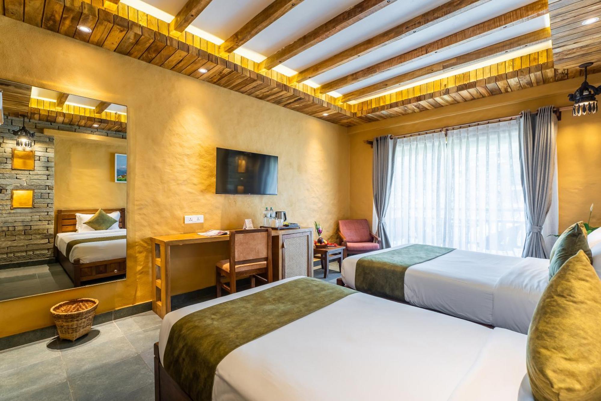Bar Peepal Resort Pókhara Exteriér fotografie Deluxe Room